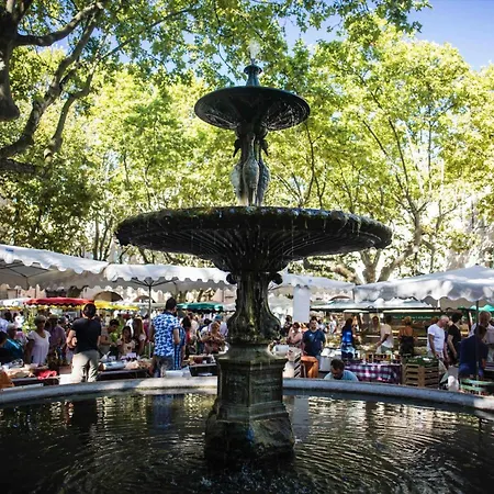 Διαμέρισμα Avec Grande Terrasse Au Centre D'uzes Uzès